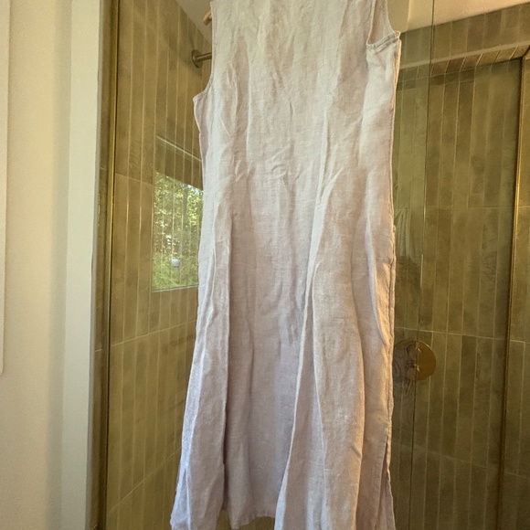 Tahari pale lilac linen dress - Picture 2 of 3